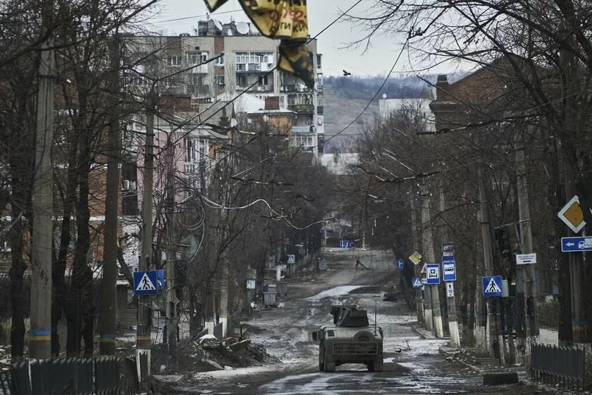 Bachmut. Razrušiennyj horod